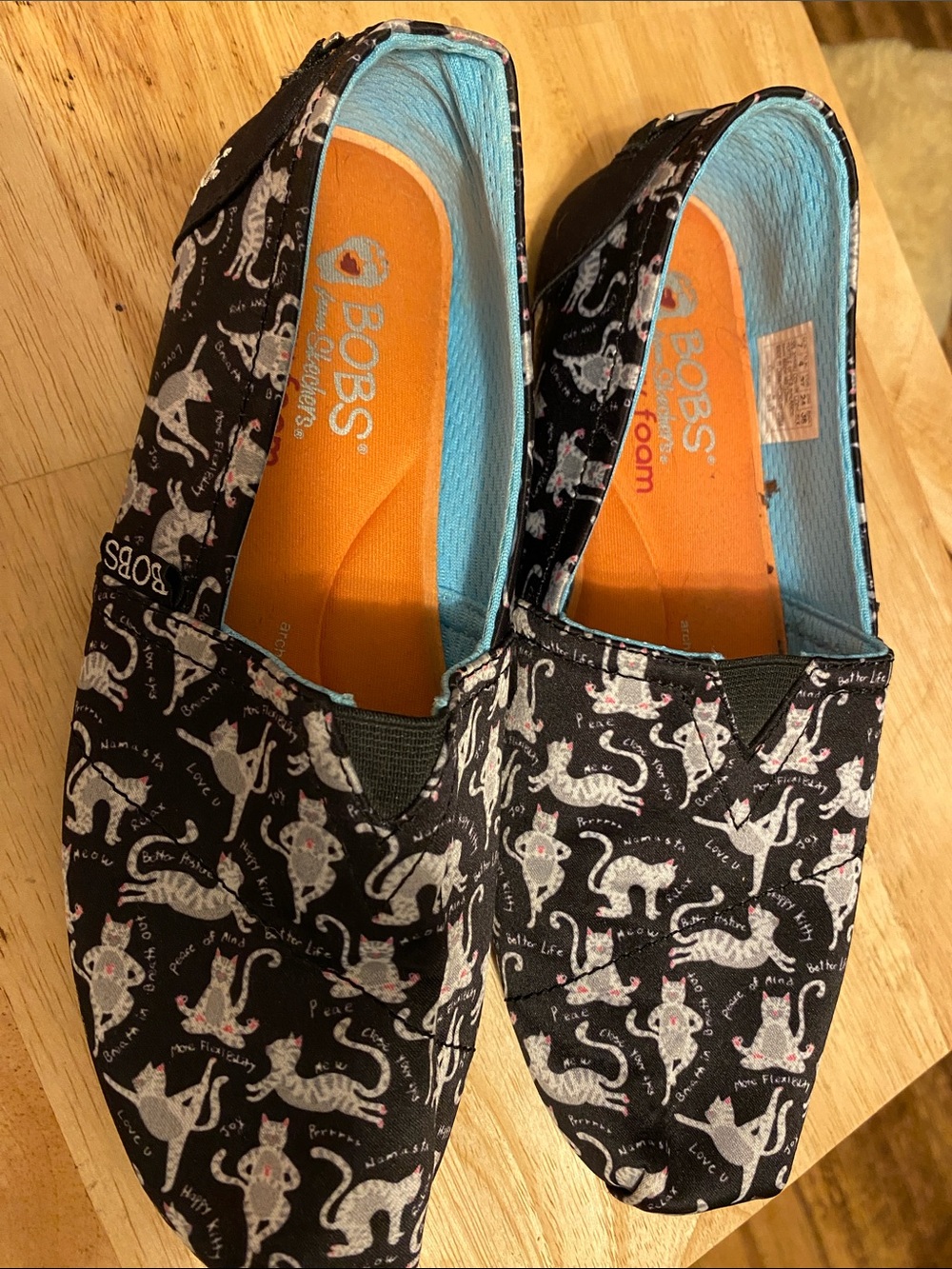 Skechers ladies Black Cat Print Slip-On Shoes - Orange Insole, Blue Lining
